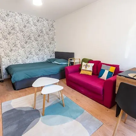 Le Saint Just B Avec Salle De Sport Apartmán *