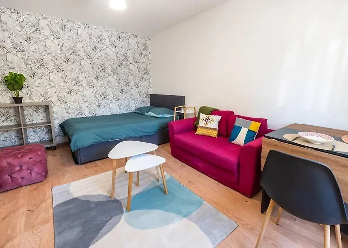 Le Saint Just B Avec Salle De Sport Apartmán *